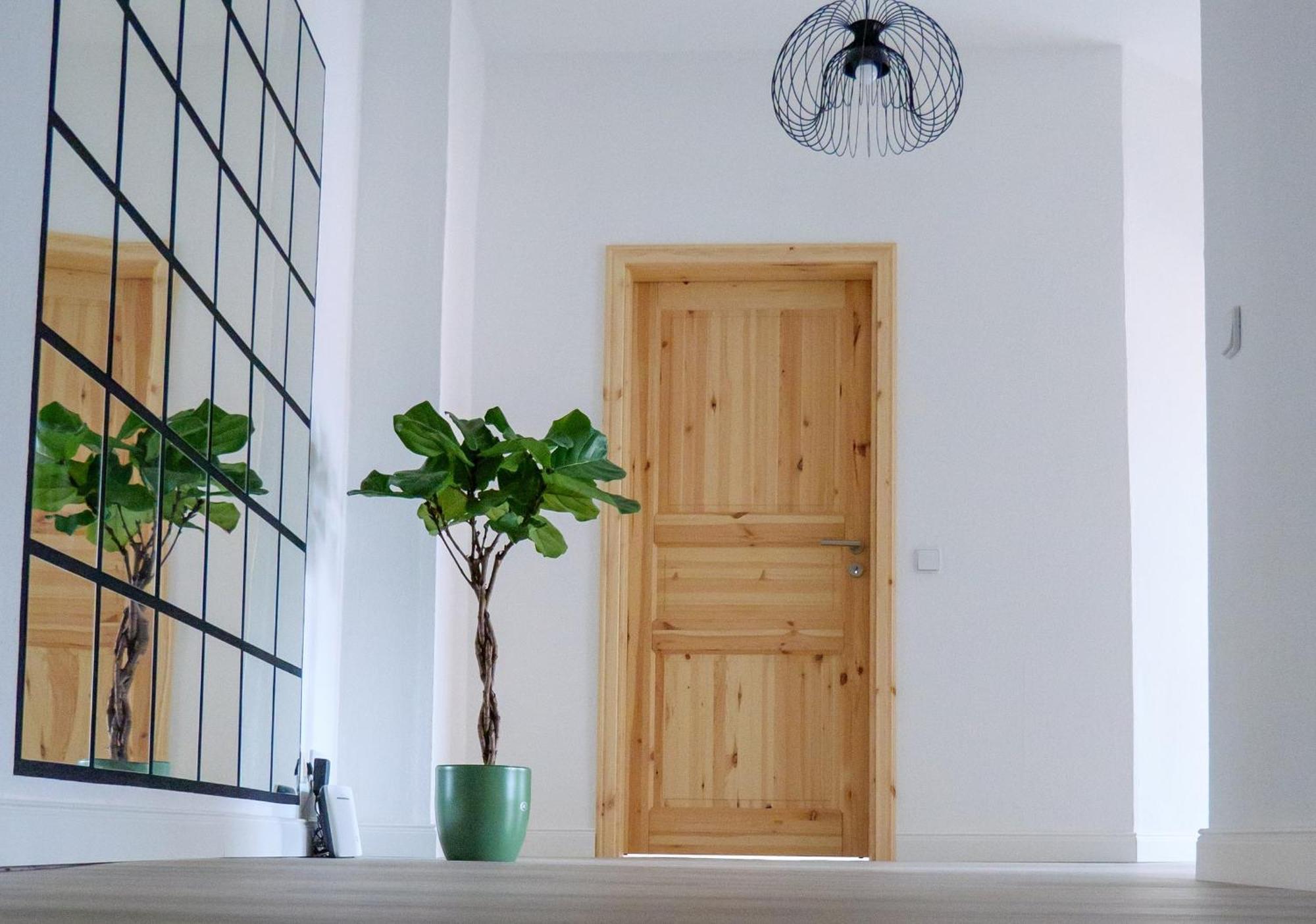 Amao-Brown I Exklusives City-Apartment I 85Qm I Privatparkplatz & Komfort I King-Size Bed Лар Экстерьер фото