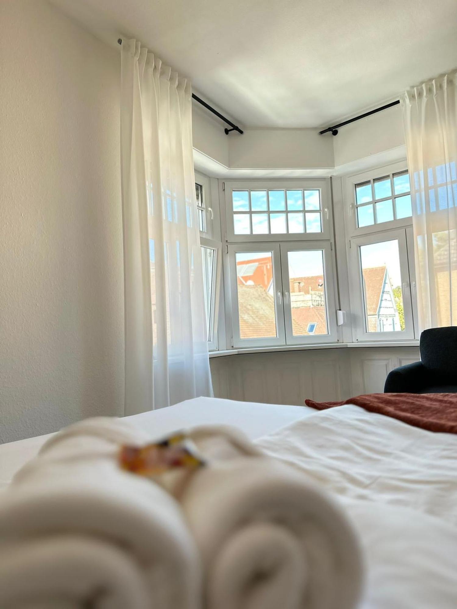 Amao-Brown I Exklusives City-Apartment I 85Qm I Privatparkplatz & Komfort I King-Size Bed Лар Экстерьер фото